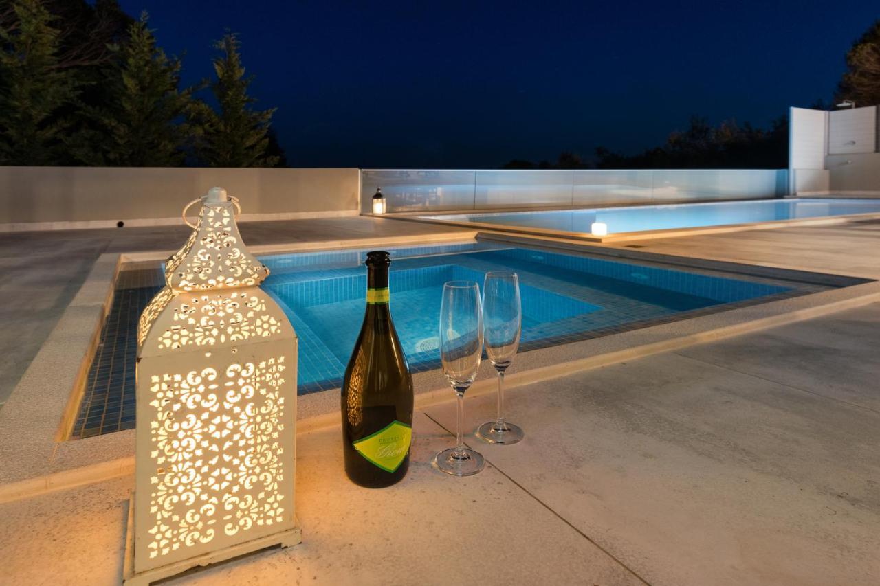 Villa Alonaki Bay Halikounas Exterior photo