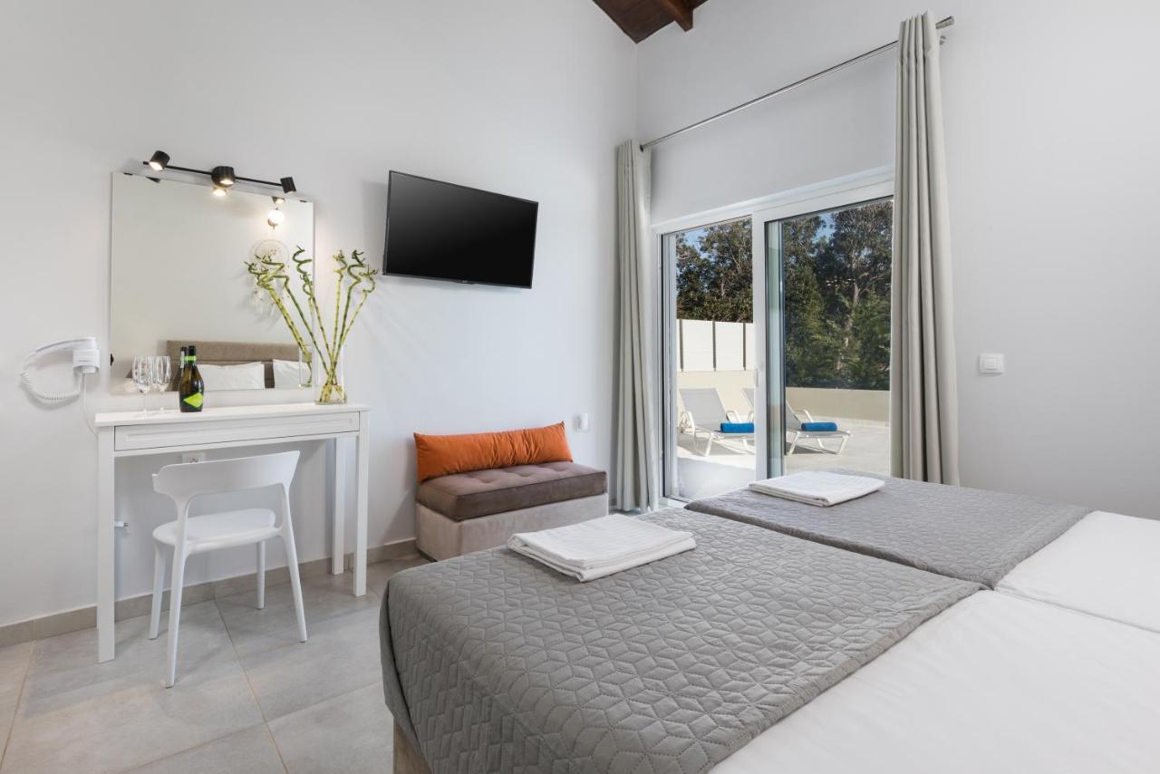 Villa Alonaki Bay Halikounas Exterior photo